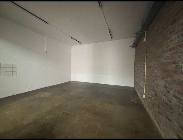 124M² WAREHOUSE TO LET IN MAITLAND